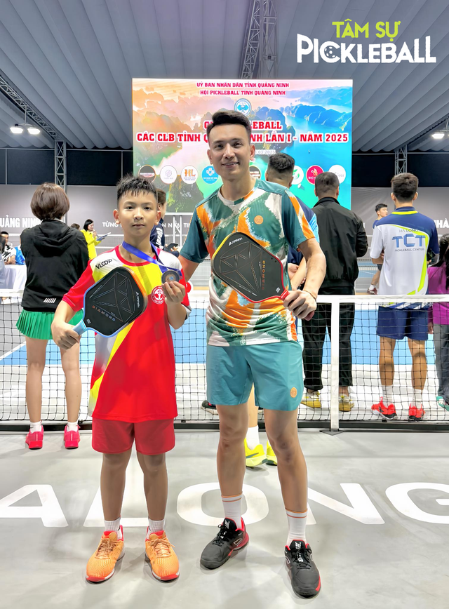 Môn thể thao gia đình của năm 2025 gọi tên Pickleball: Chữa lành hôn nhân, gắn kết tình thân và nhiều hơn thế nữa! - Ảnh 6.