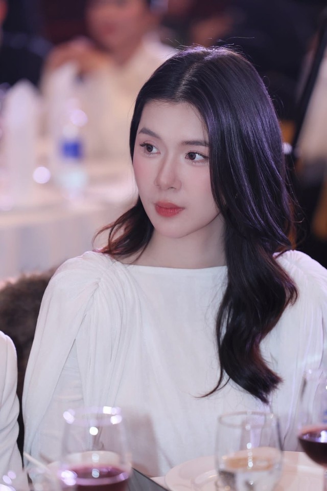 Bác Lyn là ai mà tạo ra hệ tư tưởng: “Cắn 10 miếng không hết miếng bánh?” - Ảnh 2.