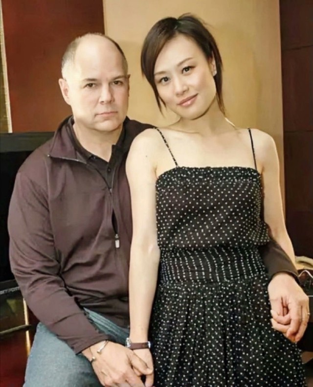 Hoàng Thái Hậu "Như Ý Truyện" đột ngột báo tin góa chồng- Ảnh 1.