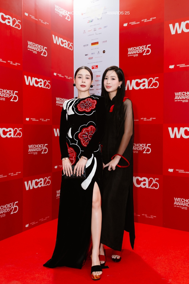 Tìm ra chủ nhân của outfit số 1 WeChoice 2025: Dàn sao nghĩ gì về đề bài mở, dresscode không màu sắc đầy "thách thức"?- Ảnh 18.