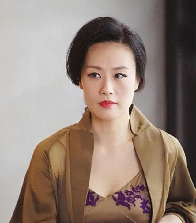 Hoàng Thái Hậu "Như Ý Truyện" đột ngột báo tin góa chồng- Ảnh 2.