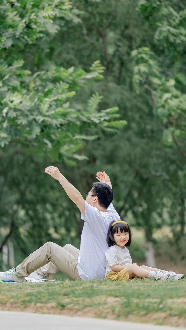 Điều khác biệt trong tính cách của những bé gái không được ở gần bố- Ảnh 2. Điều khác biệt trong tính cách của những bé gái không được ở gần bố- Ảnh 2.