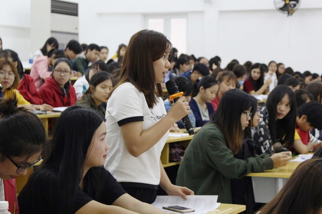 Loạt ngành học từng được xem là “gà đẻ trứng vàng”, nhiều nhà đổ xô cho con đi học, nay lại nguy cơ thất nghiệp- Ảnh 1.