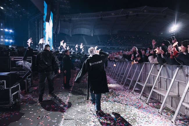 G-Dragon bất ngờ nhận bão phẫn nộ, fan ồ ạt kêu gọi huỷ concert: Chuyện gì đây?- Ảnh 4.