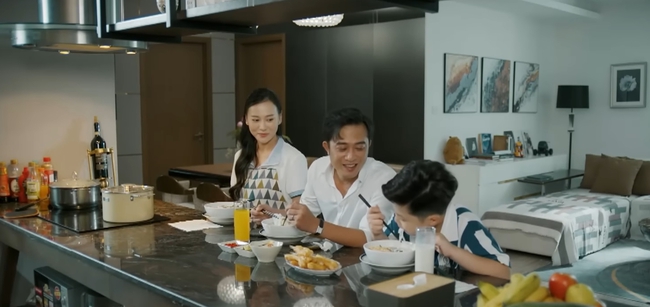 Phim Việt giờ vàng vừa chiếu đã gây bão MXH: Nữ chính thoại câu nào sang câu đấy, váy áo xứng đáng 100 điểm- Ảnh 8.