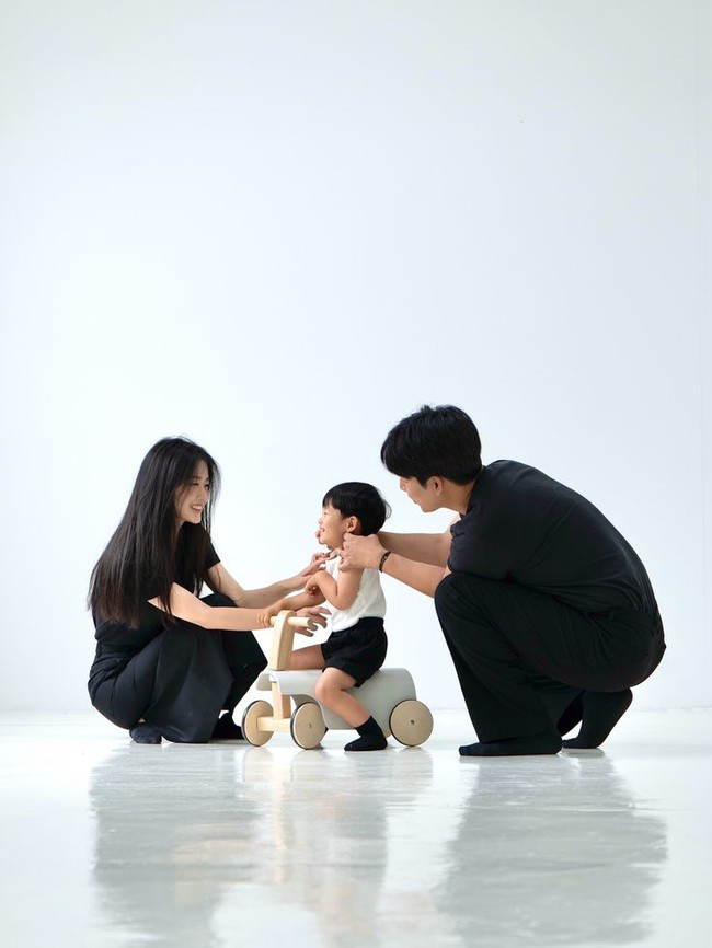 Những th&oacute;i quen &acirc;m thầm b&agrave;o m&ograve;n sự tự tin của con, bố mẹ h&atilde;y lưu t&acirc;m để gi&uacute;p con cải thiện dần- Ảnh 2.