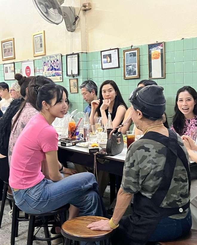 Huyền thoại trứng cuộn cua Raan Jay Fai nổi tiếng nhất Thái Lan sắp đóng cửa?- Ảnh 6. Huyền thoại trứng cuộn cua Raan Jay Fai nổi tiếng nhất Thái Lan sắp đóng cửa?- Ảnh 6.