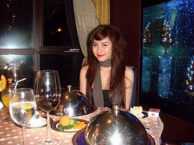 Meo Meo - cựu hot girl số 1 Sài thành, "quẩy" đến khi quán dỡ đèn dọn sân khấu mới chịu về, là ai?- Ảnh 3. Meo Meo - cựu hot girl số 1 Sài thành, "quẩy" đến khi quán dỡ đèn dọn sân khấu mới chịu về, là ai?- Ảnh 3.