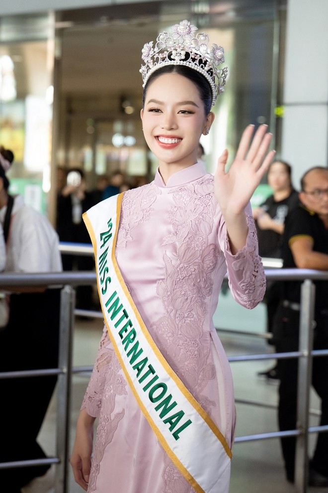 Thanh Thủy lại khiến netizen phải khen: Hoa hậu đẹp nhất Việt Nam!- Ảnh 9. Thanh Thủy lại khiến netizen phải khen: Hoa hậu đẹp nhất Việt Nam!- Ảnh 9.