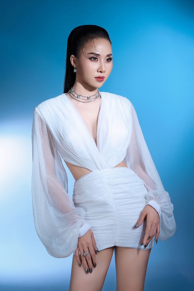 Mentor Xuân Hương: “Trang điểm cho Miss Universe Vietnam 2024 là cuộc chiến với thời gian và áp lực”- Ảnh 2.