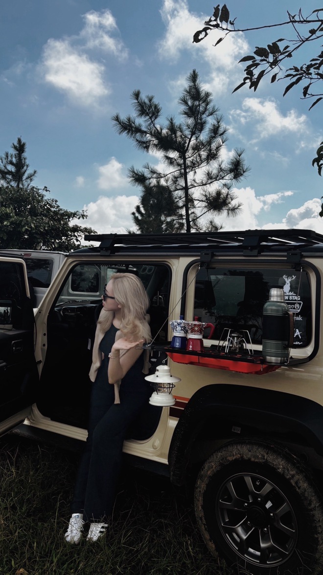 Cựu tiếp viên hàng không được CEO mang dàn mô tô 20 tỷ rước dâu gây "náo loạn": Cuộc sống hiện tại thế nào?- Ảnh 5.