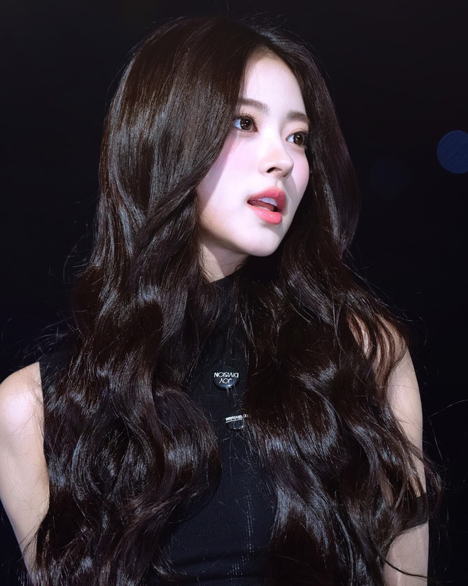 Cô nàng 19 tuổi mất 17 giây để trở thành "con gái Song Hye Kyo"- Ảnh 9.
