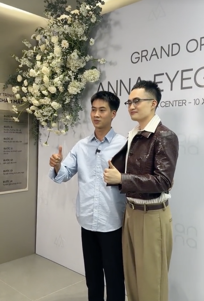 Thanh niên phụ vợ bán xôi "hữu duyên" nổi tiếng 3 tháng chốt sổ 2024 bằng VF9- Ảnh 7. Thanh niên phụ vợ bán xôi "hữu duyên" nổi tiếng 3 tháng chốt sổ 2024 bằng VF9- Ảnh 7.