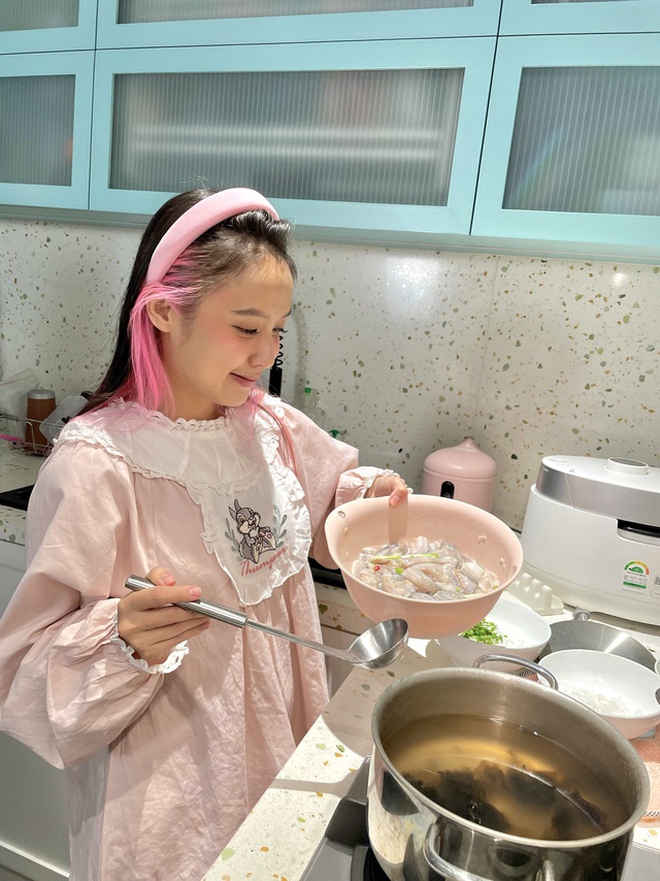 Bảng chi tiêu của cô gái TP.HCM khi sống 1 mình trong căn nhà 7 tỷ: sương sương mỗi tháng hết 70-80 triệu- Ảnh 4. Bảng chi tiêu của cô gái TP.HCM khi sống 1 mình trong căn nhà 7 tỷ: sương sương mỗi tháng hết 70-80 triệu- Ảnh 4.