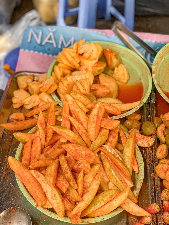 Hàng hoa quả dầm "hot nhất Hà Nội": Có gì hấp dẫn mà Tina Thảo Thi cũng hết lời khen ngợi?- Ảnh 11.