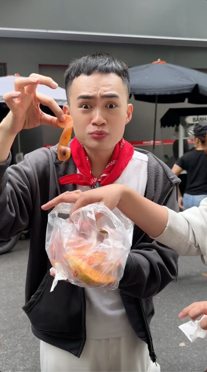 Hàng hoa quả dầm "hot nhất Hà Nội": Có gì hấp dẫn mà Tina Thảo Thi cũng hết lời khen ngợi?- Ảnh 7.