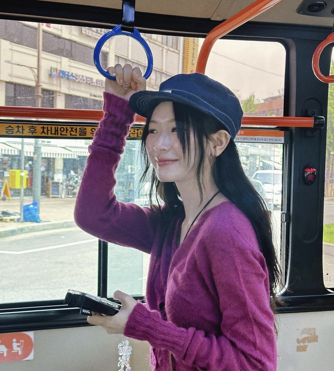 Gái xinh khiến hơn 600.000 người mê vì vibe quá cool, từ visual đến style đều hút mắt- Ảnh 4.
