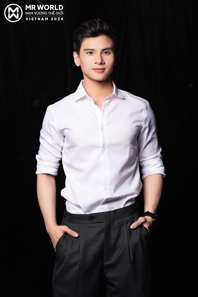 Profile học vấn đáng nể dàn Mr. World Vietnam: Trai đẹp "bắn tiếng Anh như gió" với Lương Linh gây ấn tượng!- Ảnh 10.