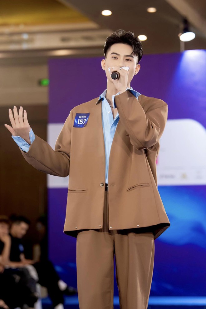 Profile học vấn đáng nể dàn Mr. World Vietnam: Trai đẹp "bắn tiếng Anh như gió" với Lương Linh gây ấn tượng!- Ảnh 7.