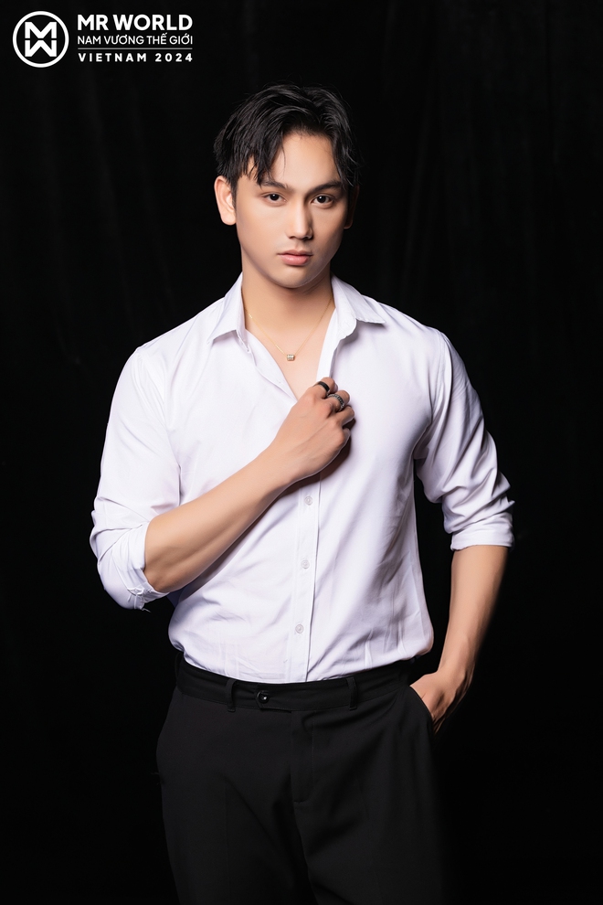 Profile học vấn đáng nể dàn Mr. World Vietnam: Trai đẹp "bắn tiếng Anh như gió" với Lương Linh gây ấn tượng!- Ảnh 18.