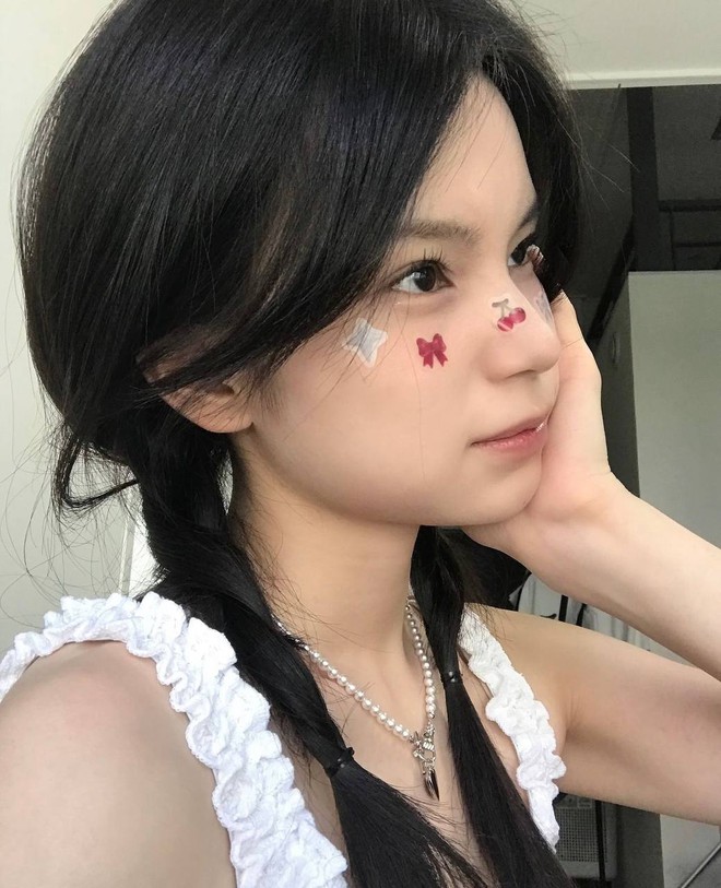 Nữ idol với thương hiệu sản phẩm dán mụn đang trở thành cơn sốt đình đám tại Hàn Quốc- Ảnh 10.
