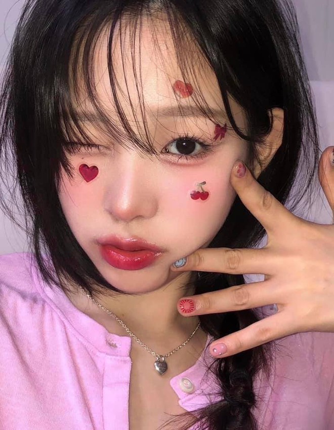 Nữ idol với thương hiệu sản phẩm dán mụn đang trở thành cơn sốt đình đám tại Hàn Quốc- Ảnh 11.