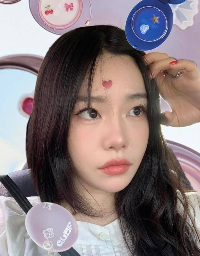 Nữ idol với thương hiệu sản phẩm dán mụn đang trở thành cơn sốt đình đám tại Hàn Quốc- Ảnh 12.