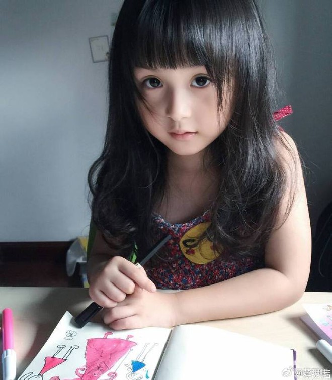 Tuổi 15 của "Nữ thần trẻ tuổi nhất lịch sử Cbiz": Cao hơn 1m60, hứa hẹn là mỹ nhân mới của làng phim Hoa ngữ- Ảnh 7.