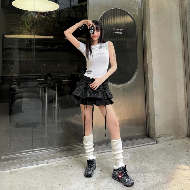Nữ ca sĩ Vbiz "ở ẩn" suốt 2 năm qua: Gương mặt khác lạ, mối quan hệ với rapper kém 6 tuổi gây xôn xao - Ảnh 6.