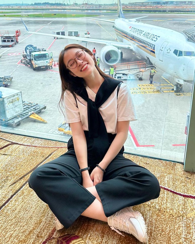 Kiếm tiền rõ đỉnh nhưng Khánh Vy chỉ chuộng sắm váy áo bình dân: Đa phần là local brand Việt- Ảnh 9. Kiếm tiền rõ đỉnh nhưng Khánh Vy chỉ chuộng sắm váy áo bình dân: Đa phần là local brand Việt- Ảnh 9.