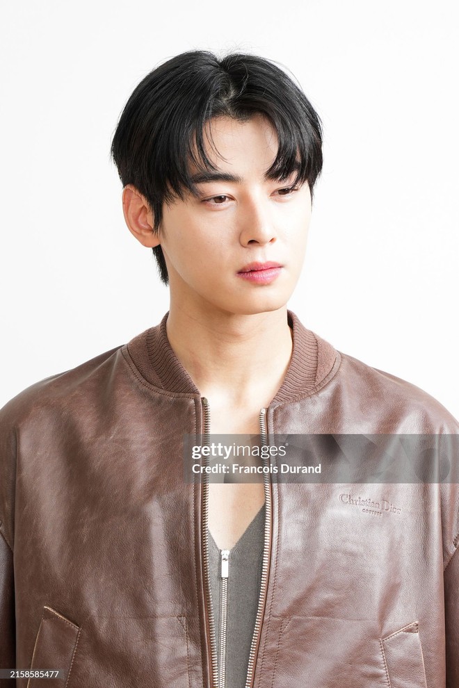 Trùng hợp: Cha Eun Woo hay Park Bo Gum cùng bị chê style ăn mặc- Ảnh 3. Trùng hợp: Cha Eun Woo hay Park Bo Gum cùng bị chê style ăn mặc- Ảnh 3.