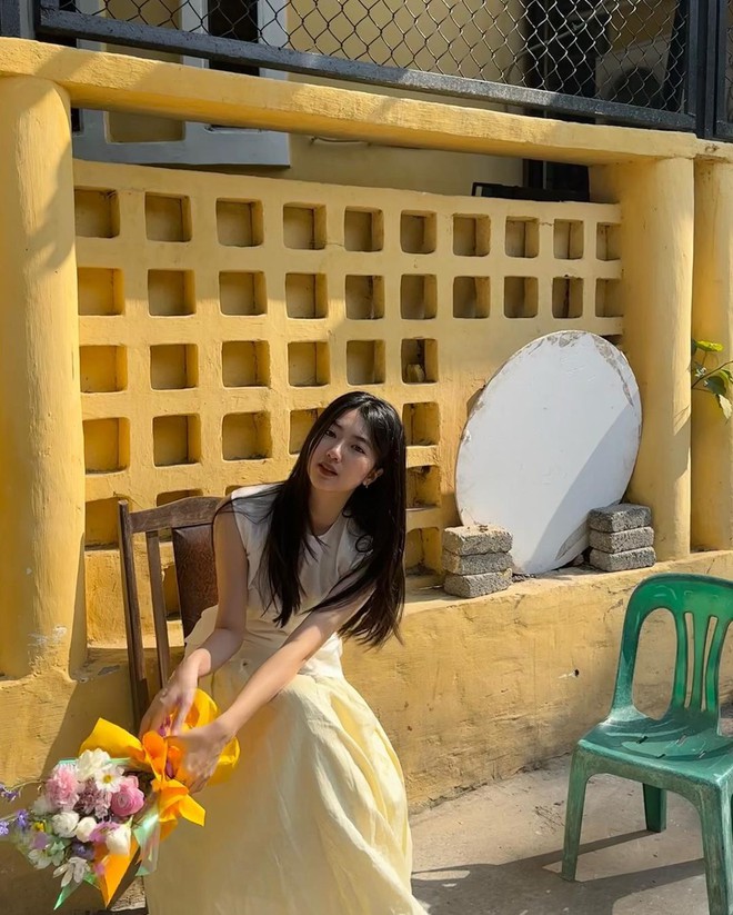 Tủ đồ của Hà Thi: Nàng thơ có “vibe” trong trẻo như tình đầu, mặc đơn giản nhưng ai cũng muốn mua theo- Ảnh 12. Tủ đồ của Hà Thi: Nàng thơ có “vibe” trong trẻo như tình đầu, mặc đơn giản nhưng ai cũng muốn mua theo- Ảnh 12.
