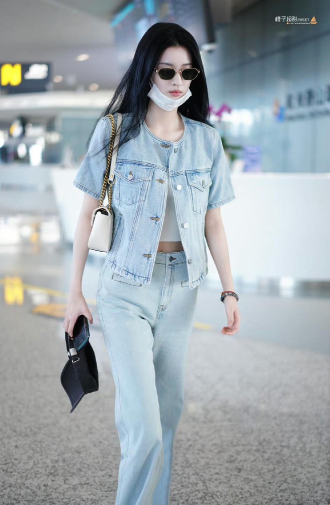 "Bản sao Lưu Diệc Phi" visual đã đẹp xuất sắc, ngắm style đời thường lại càng u mê- Ảnh 16.