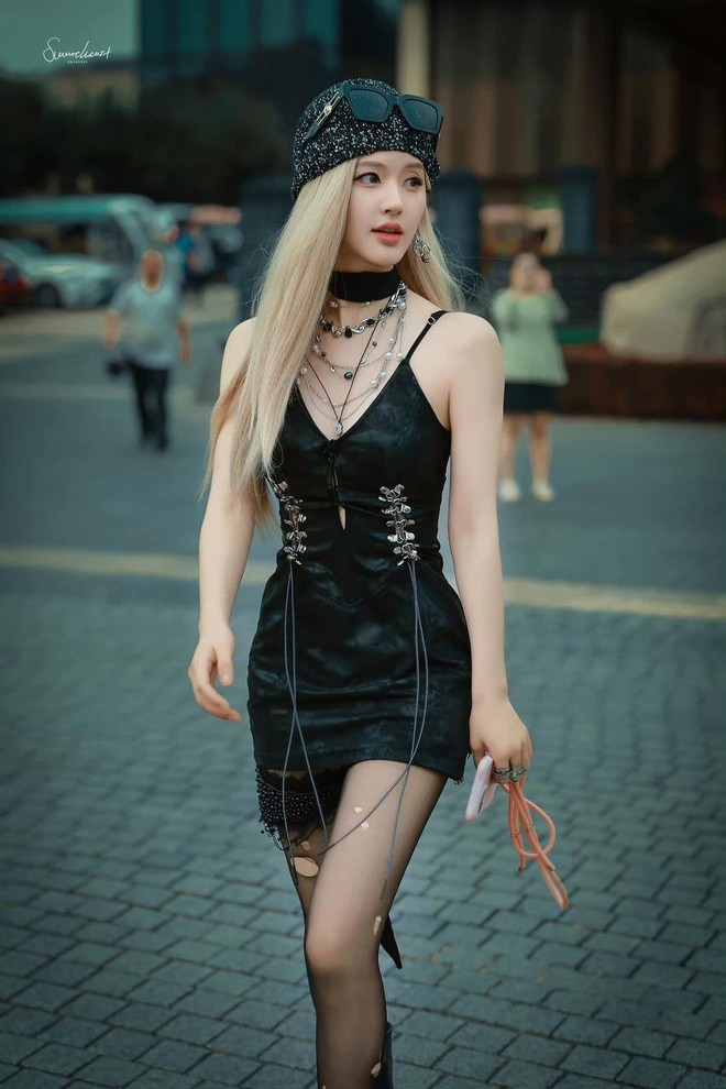 Ai mà nghĩ được đây là Triệu Lộ Tư?- Ảnh 7.