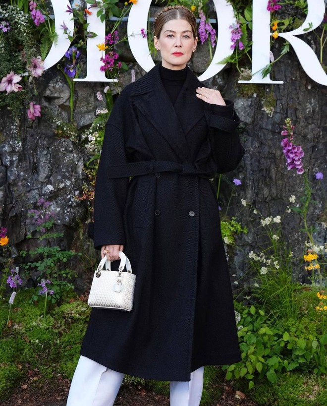 Han So Hee đụng độ Anya Taylor-Joy tại show Dior, có còn bị Getty Images dìm như ở LHP Cannes?- Ảnh 16.