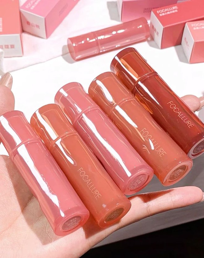 Có ít nhất 7 brand mỹ phẩm nội địa Trung uy tín tại Shopee Mall, bạn order gì cũng "dễ như ăn kẹo"- Ảnh 16. Có ít nhất 7 brand mỹ phẩm nội địa Trung uy tín tại Shopee Mall, bạn order gì cũng "dễ như ăn kẹo"- Ảnh 16.