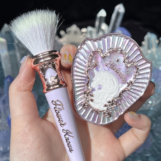 Có ít nhất 7 brand mỹ phẩm nội địa Trung uy tín tại Shopee Mall, bạn order gì cũng "dễ như ăn kẹo"- Ảnh 7. Có ít nhất 7 brand mỹ phẩm nội địa Trung uy tín tại Shopee Mall, bạn order gì cũng "dễ như ăn kẹo"- Ảnh 7.