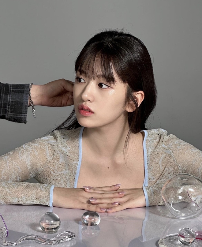 Đây chính là nữ idol Gen 4 xứng danh "nữ hoàng quảng cáo" cùng Jennie, Suzy- Ảnh 13.