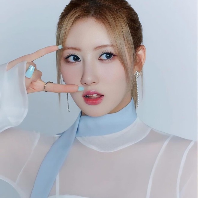 Học tập đàn chị, em gái BLACKPINK cũng nhiệt tình lăng xê local brand Việt- Ảnh 9. Học tập đàn chị, em gái BLACKPINK cũng nhiệt tình lăng xê local brand Việt- Ảnh 9.