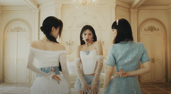 Học tập đàn chị, em gái BLACKPINK cũng nhiệt tình lăng xê local brand Việt- Ảnh 15. Học tập đàn chị, em gái BLACKPINK cũng nhiệt tình lăng xê local brand Việt- Ảnh 15.