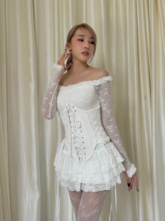 Học tập đàn chị, em gái BLACKPINK cũng nhiệt tình lăng xê local brand Việt- Ảnh 19. Học tập đàn chị, em gái BLACKPINK cũng nhiệt tình lăng xê local brand Việt- Ảnh 19.