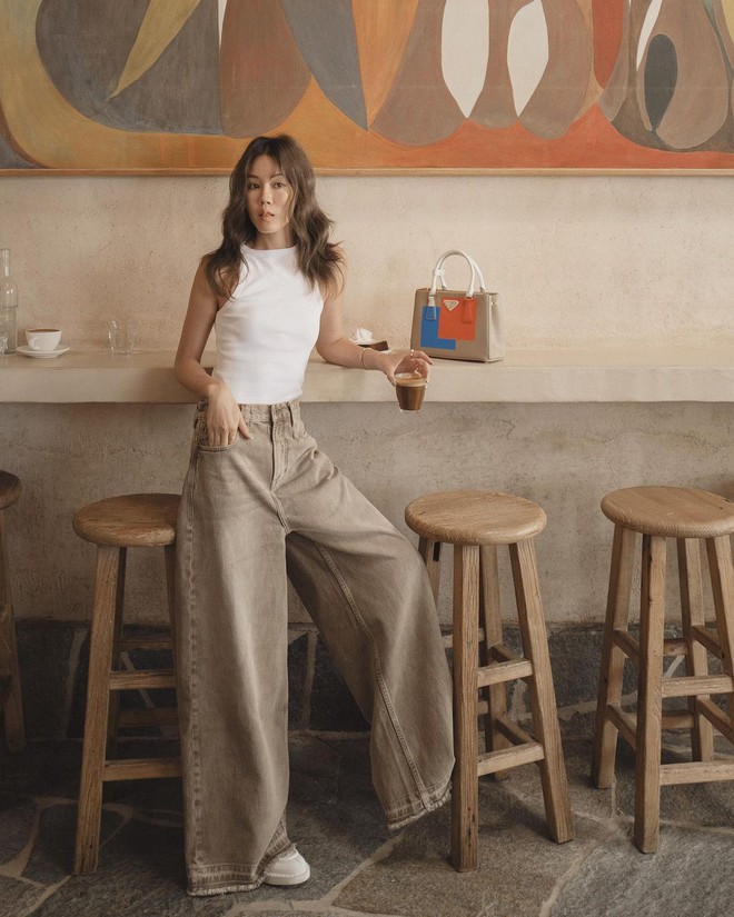Hot fashion blogger cũng chỉ phối quần ống rộng theo 5 cách này, đảm bảo chất mà ai cũng sẵn đồ phối theo- Ảnh 9.