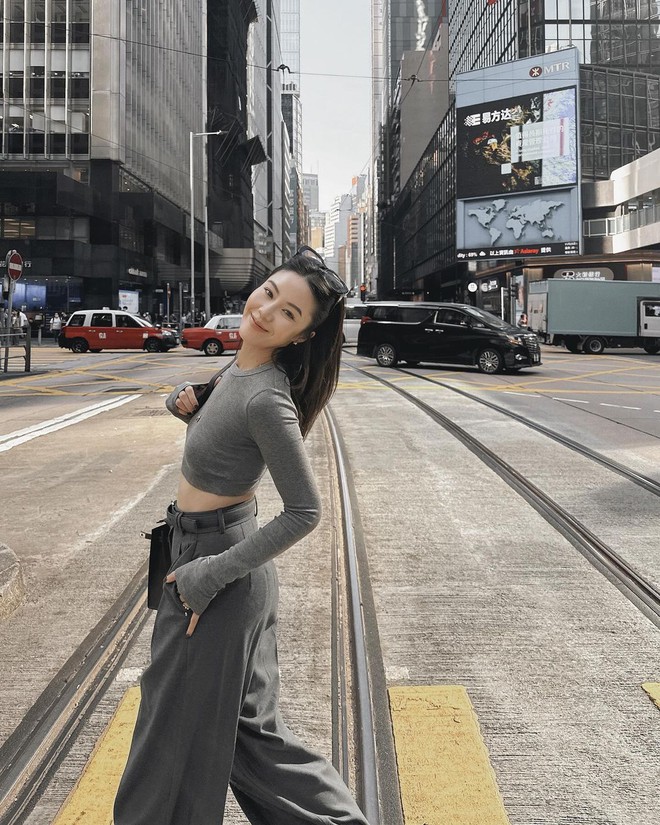 Hot fashion blogger cũng chỉ phối quần ống rộng theo 5 cách này, đảm bảo chất mà ai cũng sẵn đồ phối theo- Ảnh 18.