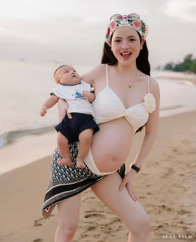 Tưởng là "thánh thẩm mỹ" nhưng Chu Thanh Huyền chỉ trung thành với 1 phương pháp để xinh hơn- Ảnh 15. Tưởng là "thánh thẩm mỹ" nhưng Chu Thanh Huyền chỉ trung thành với 1 phương pháp để xinh hơn- Ảnh 15.