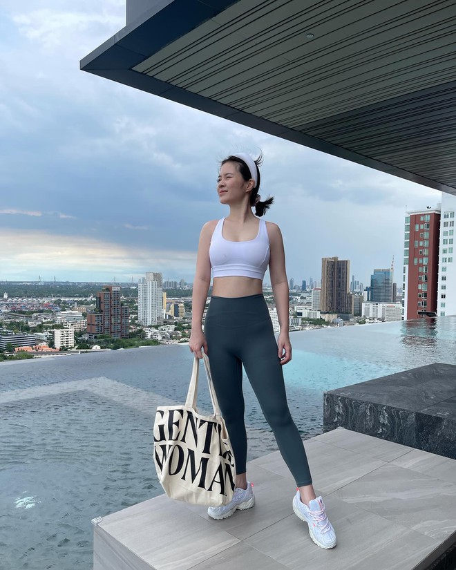 Local brand hot top đầu Thái Lan hiện nay: Sở hữu những mẫu túi mà bạn đã từng bắt gặp ở đâu đó- Ảnh 13. Local brand hot top đầu Thái Lan hiện nay: Sở hữu những mẫu túi mà bạn đã từng bắt gặp ở đâu đó- Ảnh 13.