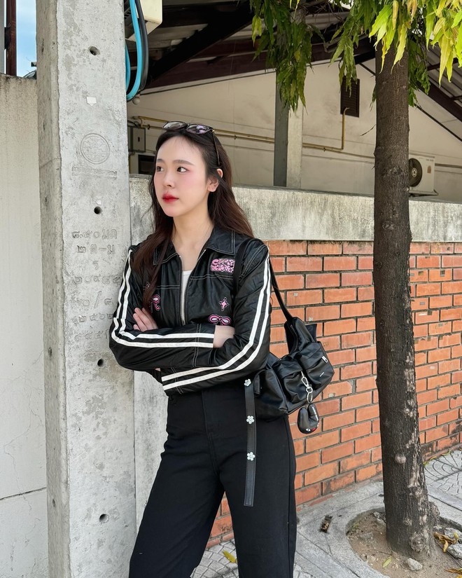 Local brand hot top đầu Thái Lan hiện nay: Sở hữu những mẫu túi mà bạn đã từng bắt gặp ở đâu đó- Ảnh 5. Local brand hot top đầu Thái Lan hiện nay: Sở hữu những mẫu túi mà bạn đã từng bắt gặp ở đâu đó- Ảnh 5.