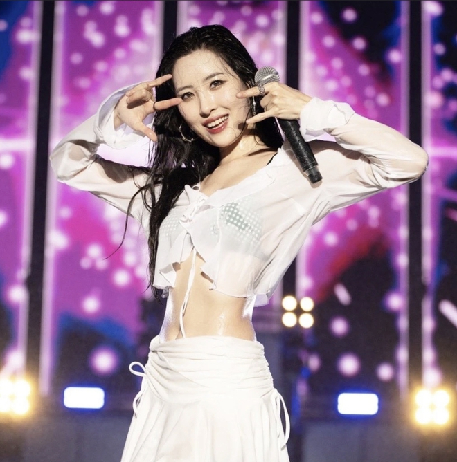 5 nữ hoàng Waterbomb xứ Hàn: Hyuna sexy cỡ nào cũng không hot bằng trùm cuối- Ảnh 17.