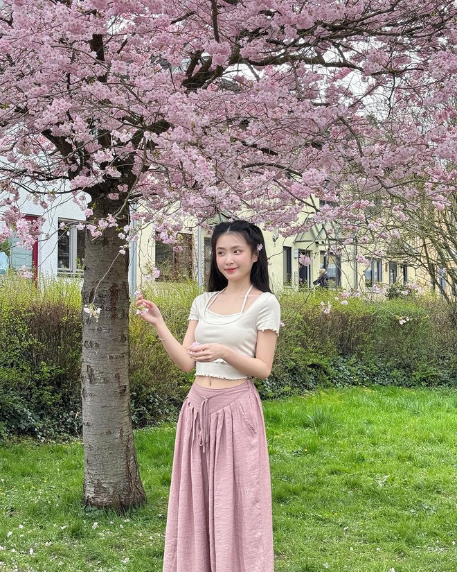 Làm “học bá mặc đẹp” như Bạch Lưu Dương không khó: Toàn quần áo bình dân chỉ loanh quanh 300k- Ảnh 11.