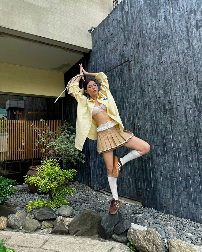 Gái xinh có Instagram khoe style “chất phát ngất” hoá ra là tín đồ local brand Việt- Ảnh 31. Gái xinh có Instagram khoe style “chất phát ngất” hoá ra là tín đồ local brand Việt- Ảnh 31.