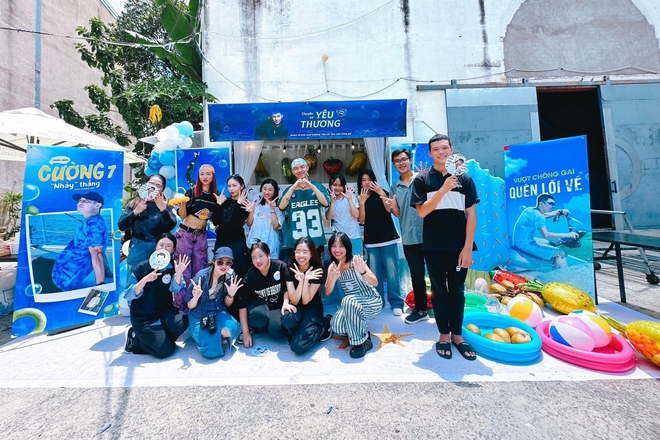 63 Anh Trai xâm chiếm Vpop: Cơ hội “thay máu" cho các FC Việt “đi đu idol”- Ảnh 18. 63 Anh Trai xâm chiếm Vpop: Cơ hội “thay máu" cho các FC Việt “đi đu idol”- Ảnh 18.